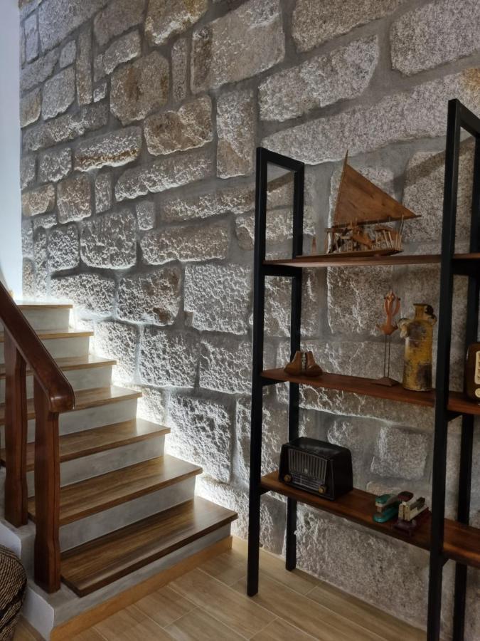 On The Way - Mindelo Beach/Guest House Exterior photo