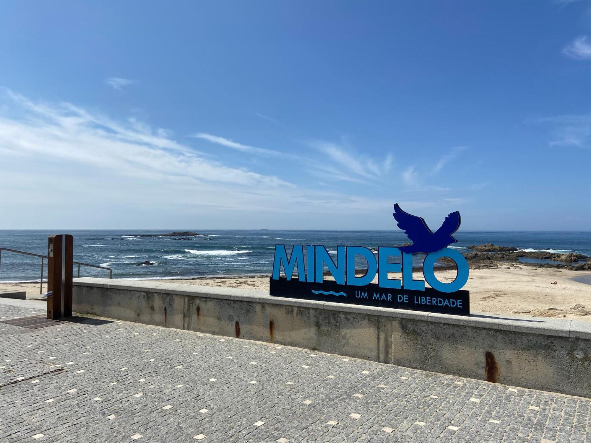 On The Way - Mindelo Beach/Guest House Exterior photo